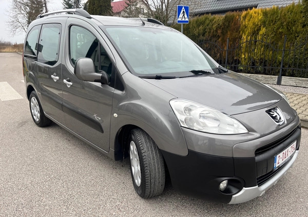 Peugeot Partner cena 26800 przebieg: 230123, rok produkcji 2010 z Zgierz małe 232